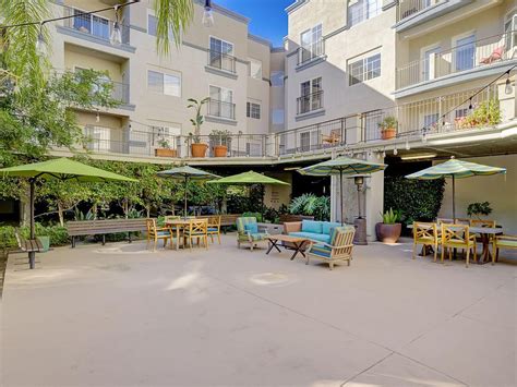 5450 vesper ave|assisted living sherman oaks ca.